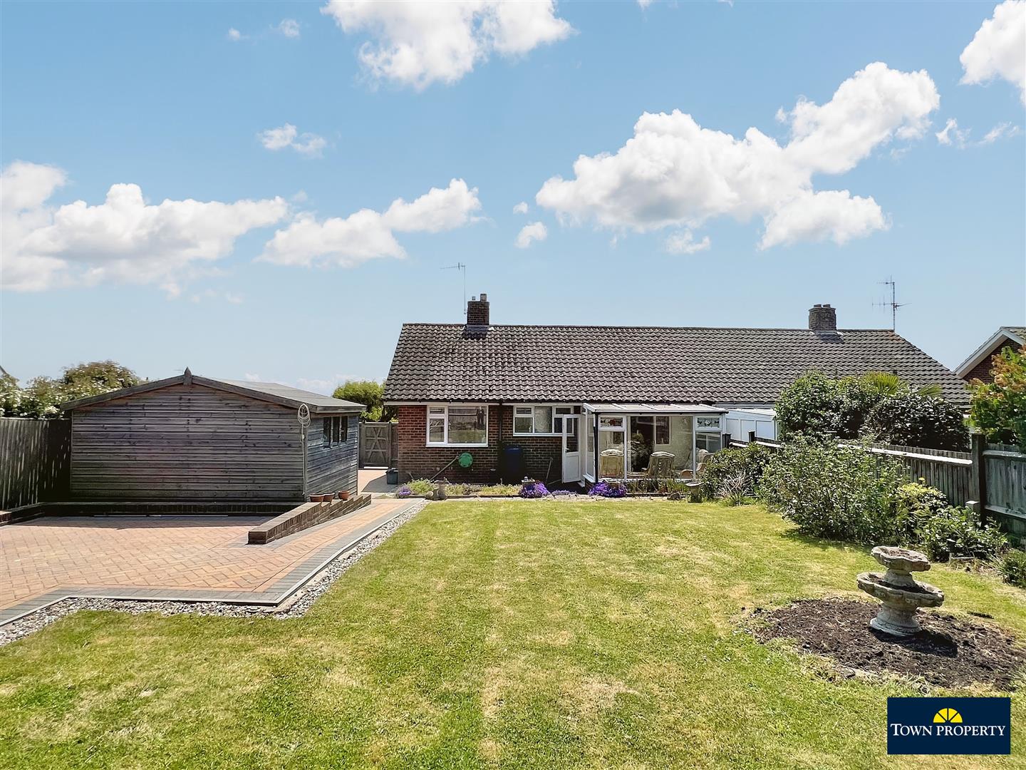 Property Details for Dene Drive Eastbourne BN22 0EX Town Property